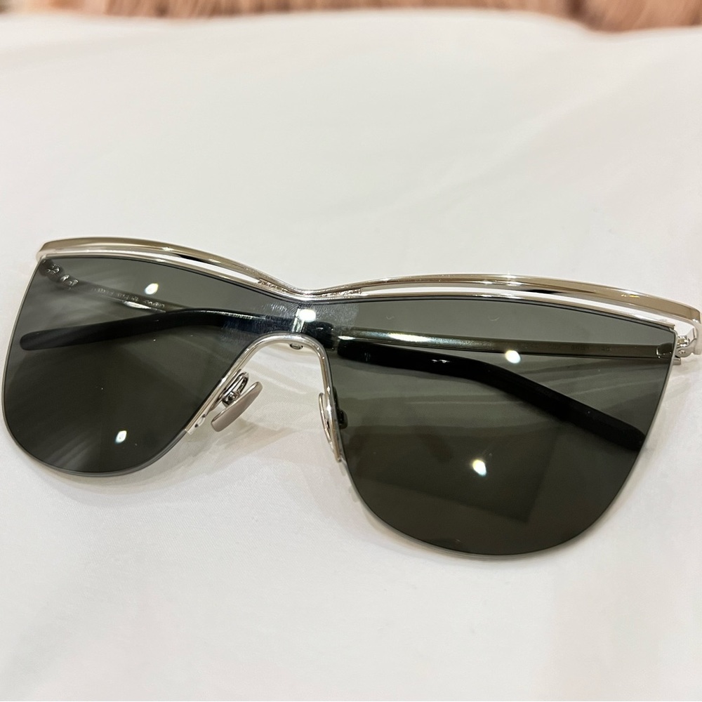 Saint Laurent Woman Sunglasses - Picture 14 of 16